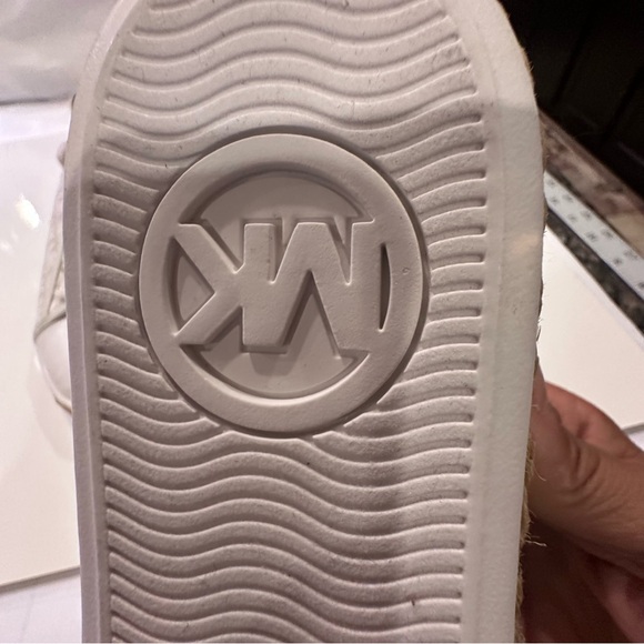 MICHAEL KORS Signature Jacquard Kristy Espadrille Sneakers Vanilla US Size 10 M - Picture 3 of 14